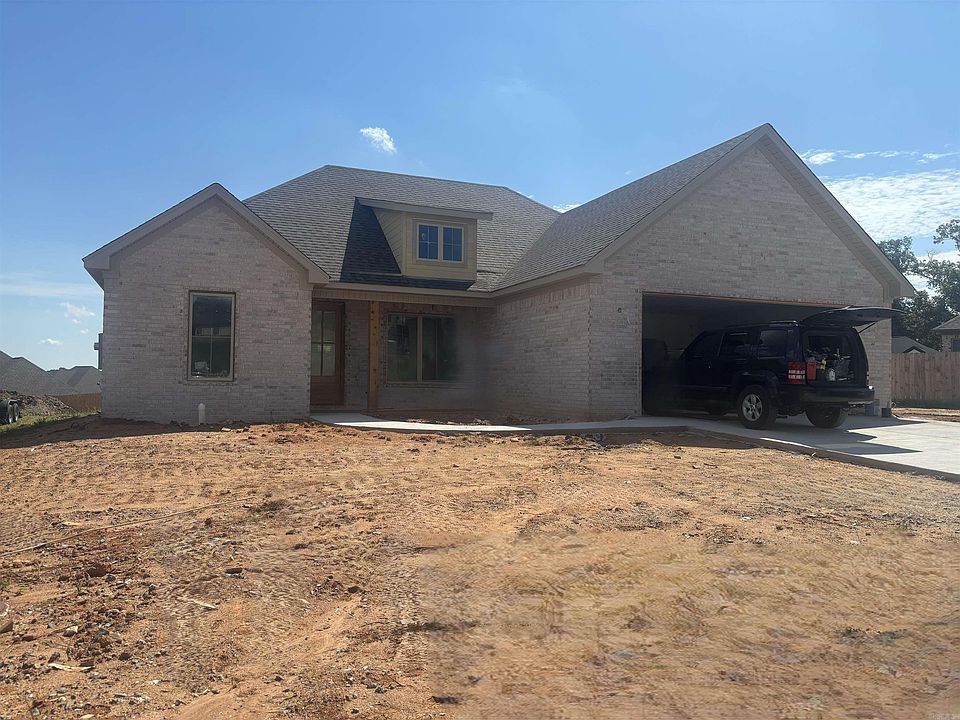 1st image of 101 Dylan Dr