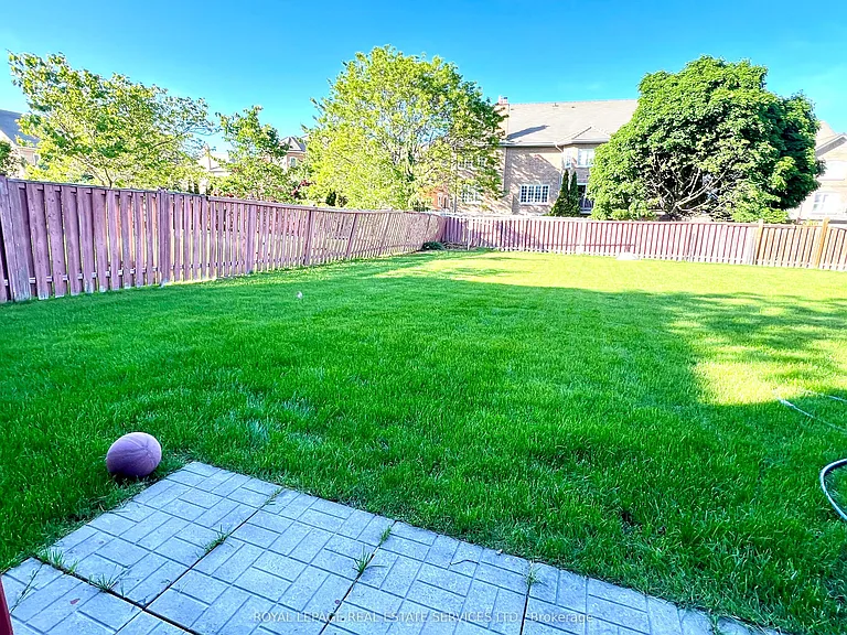 5029 Mississauga Rd #LOWER L — Photo 26