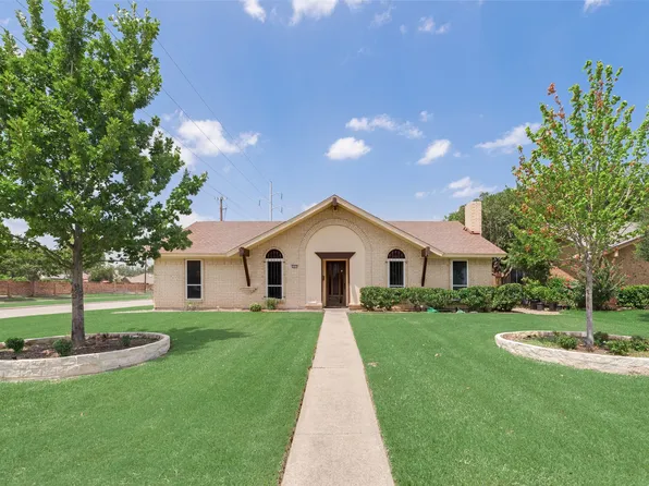 2425 Homestead Pl, Garland, TX 75044