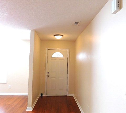 2nd image of 2505 Maidenhair Ln