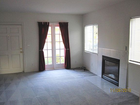 4th image of 325 N 11th St