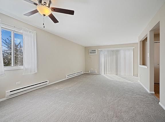 5th image of 5321 Waterbury Way APT 805A