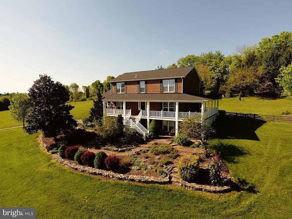 Your own piece of the country!