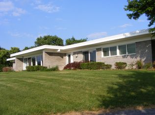 4801 Edens View Rd, Kingsport, TN 37664