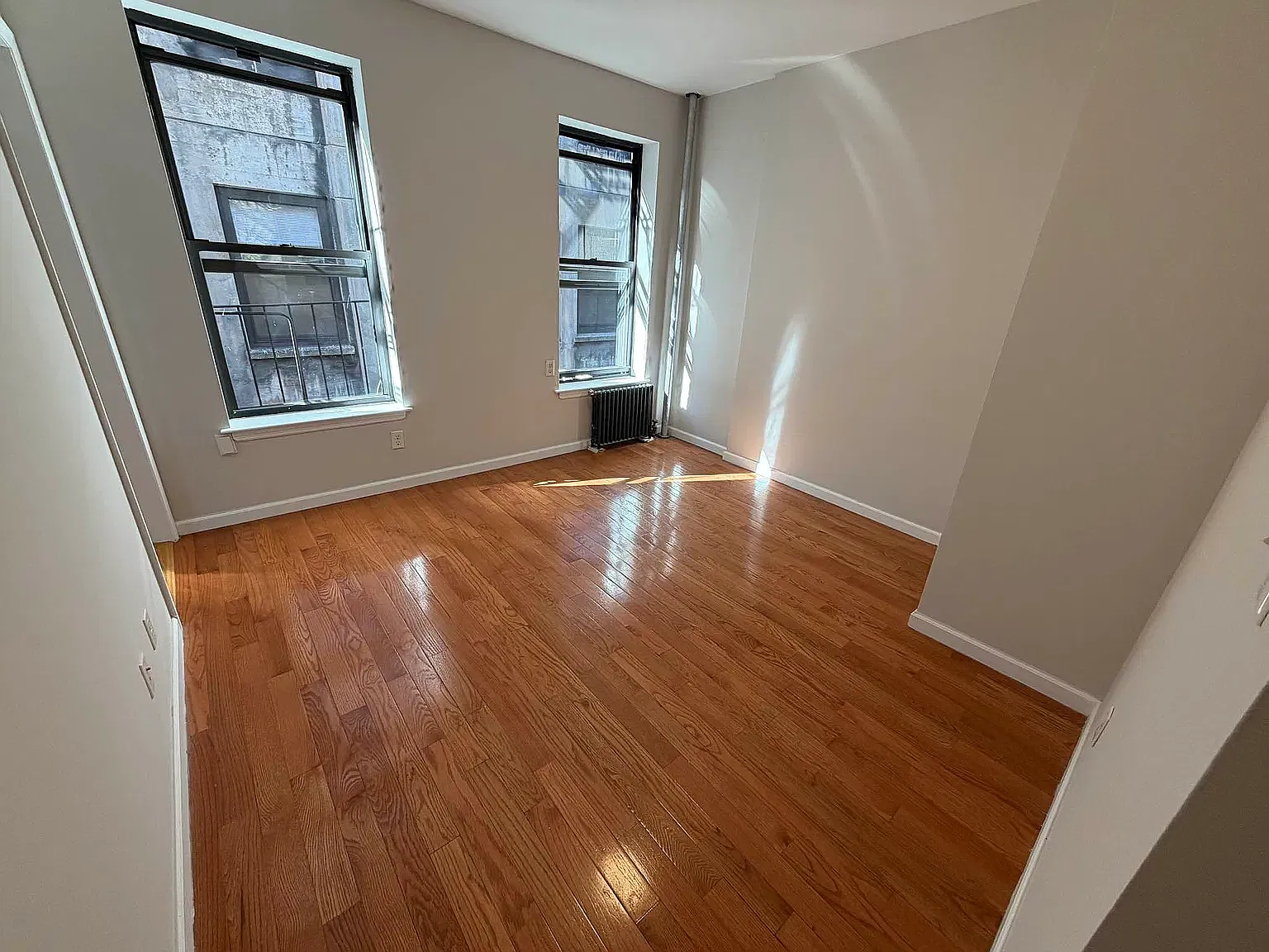 228 West 24th Street — Photo 2