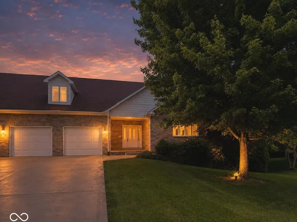 1761 Walnut Trce, Greenfield, IN 46140