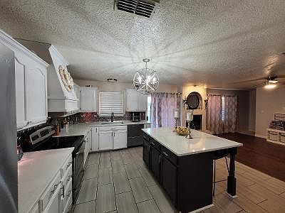 2nd image of 6914 Luz Del Sol Pl NW