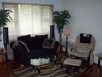 3rd image of 181 Robinwood Ave