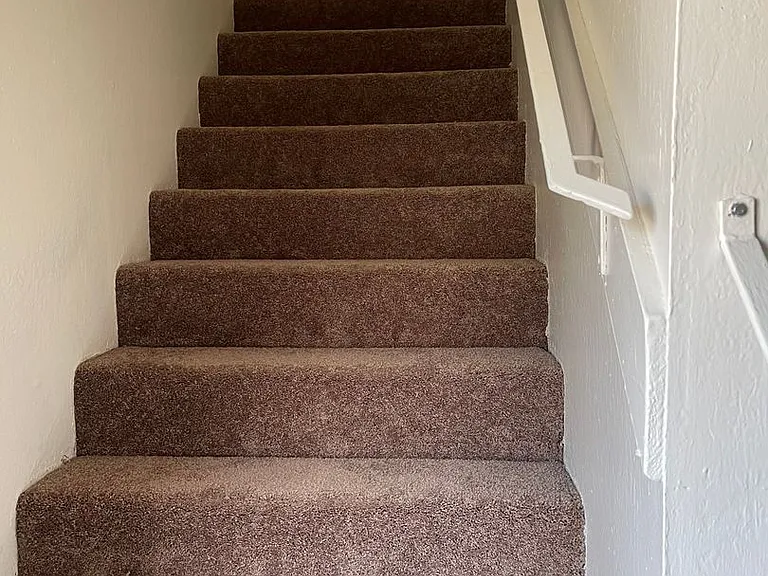 Dixon Townhouse — Photo 70
