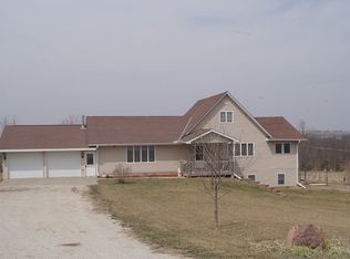 60942 733rd Rd, Sterling, NE 68443