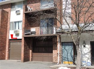 405 Old Mill Rd, Southfields, NY 10975