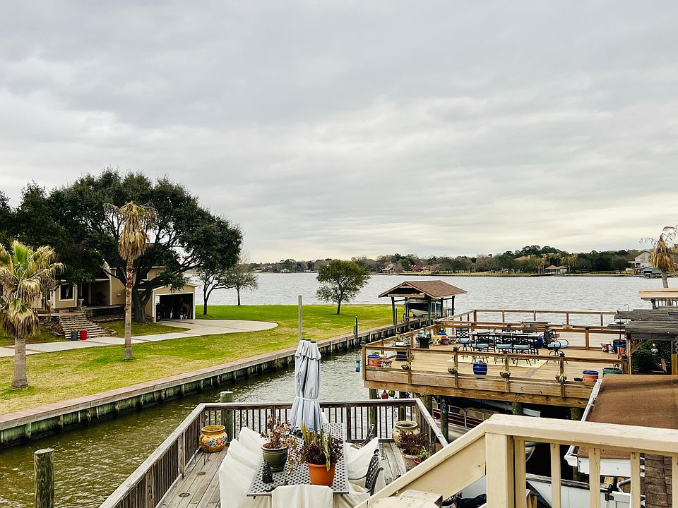 1st image of 4515 Kingston Harbor Dr