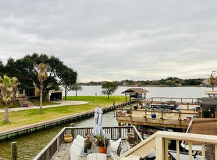 4515 Kingston Harbor Dr, Seabrook, TX 77586