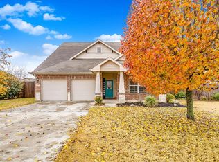 127 Pinto Dr, Waxahachie, TX 75165