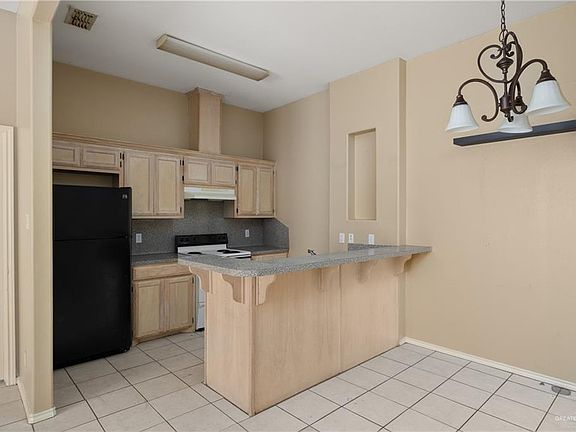 5th image of 3705 Joby St