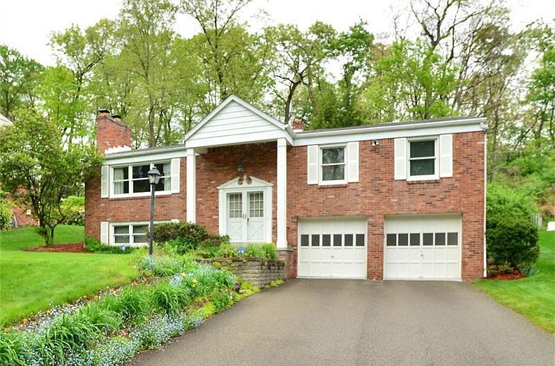 1st image of 1168 Prince Andrew Ct