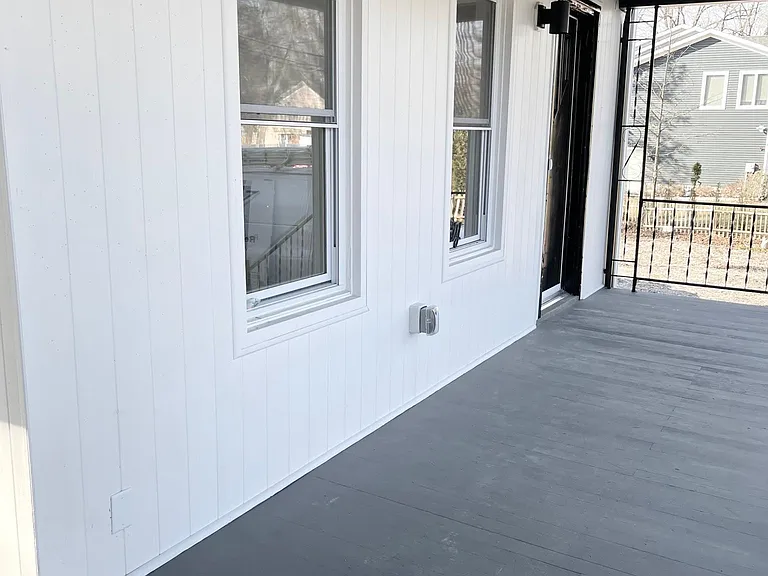 40 Grant Ave — Photo 22