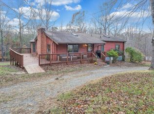 501 Spinnaker Way, Moneta, VA 24121