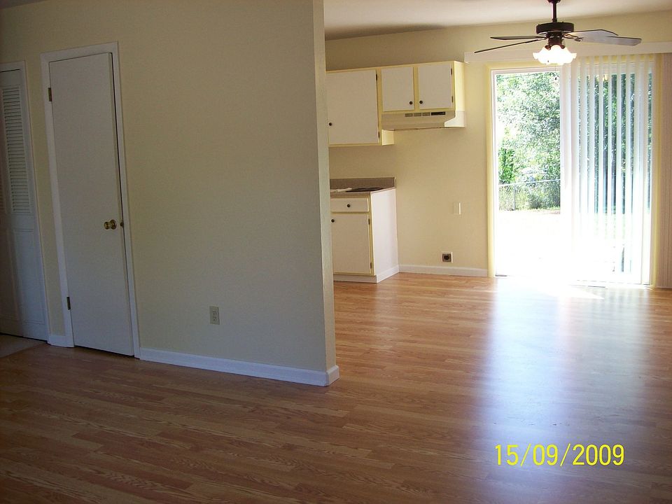 2nd image of 2260 Flintwood Dr