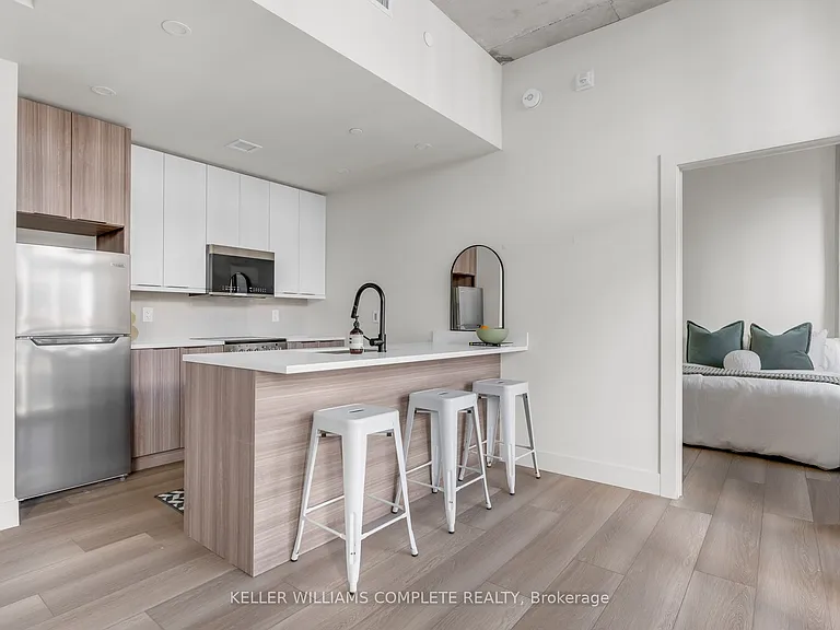 24 Augusta St #610 — Photo 6