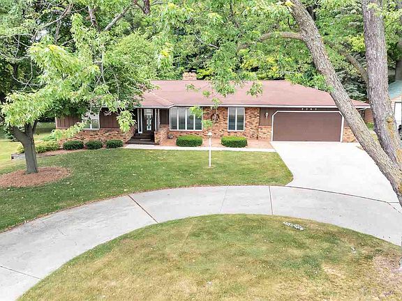 3rd image of 2265 Deckner Ave