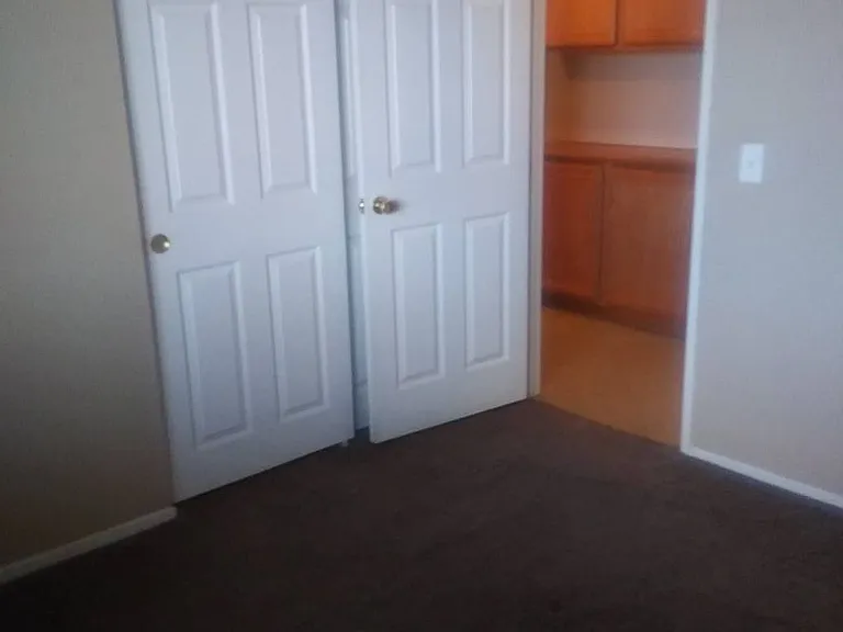 5254 Verenda Ave — Photo 6
