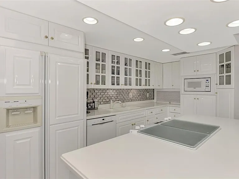 4900 Ocean Blvd #501 — Photo 13