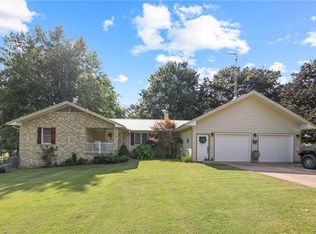 12280 Ranch Rd, Lowell, AR 72745