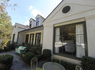 2445 Sandridge Dr, Jackson, MS 39211