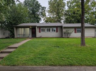 1500 SW 23rd Park, Topeka, KS 66611
