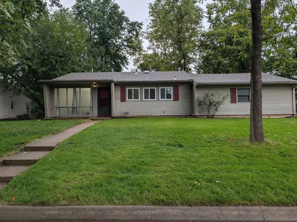 1500 SW 23rd Park, Topeka, KS 66611