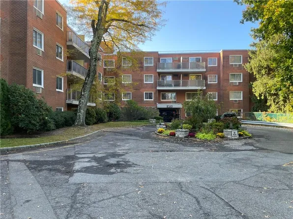 372 Central Park Avenue #2P, Scarsdale, NY 10583