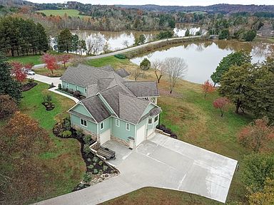 247 Anglers Cove Rd Kingston Tn 37763 Mls 1136233 Zillow