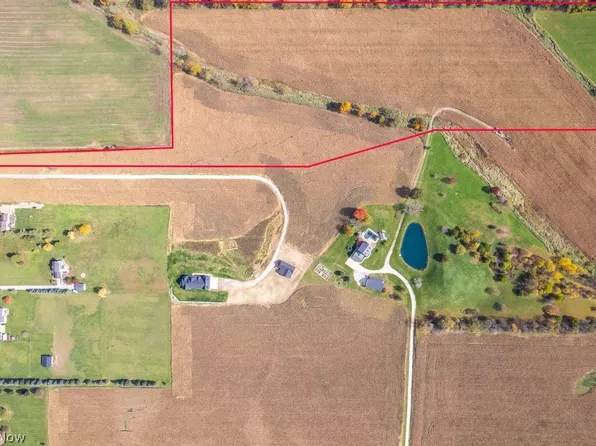 7500 Bentler Ave NE, Canton, OH 44721