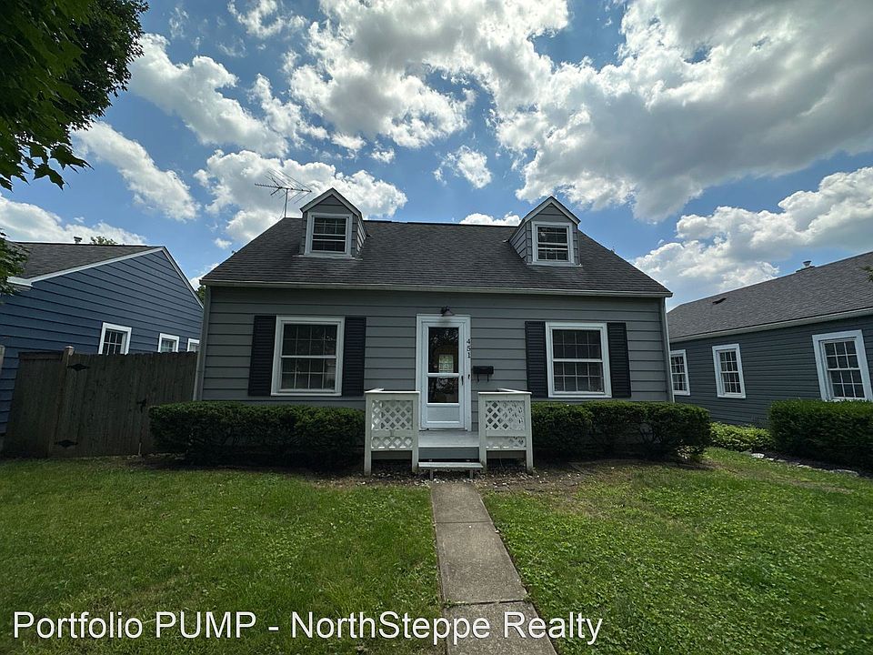 1st image of 451 E Jeffrey Pl