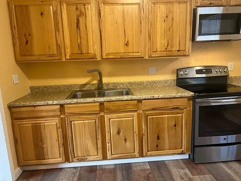 3002 E McKinley St #4 — Photo 7