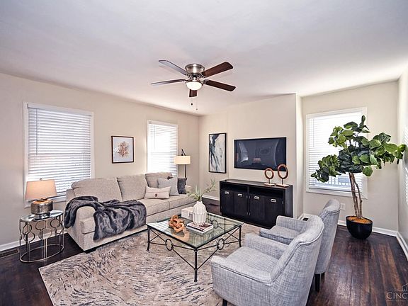 5th image of 3370 Woodford Rd