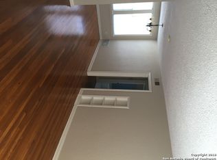 202 E Rosewood Ave APT 4, San Antonio, TX 78212