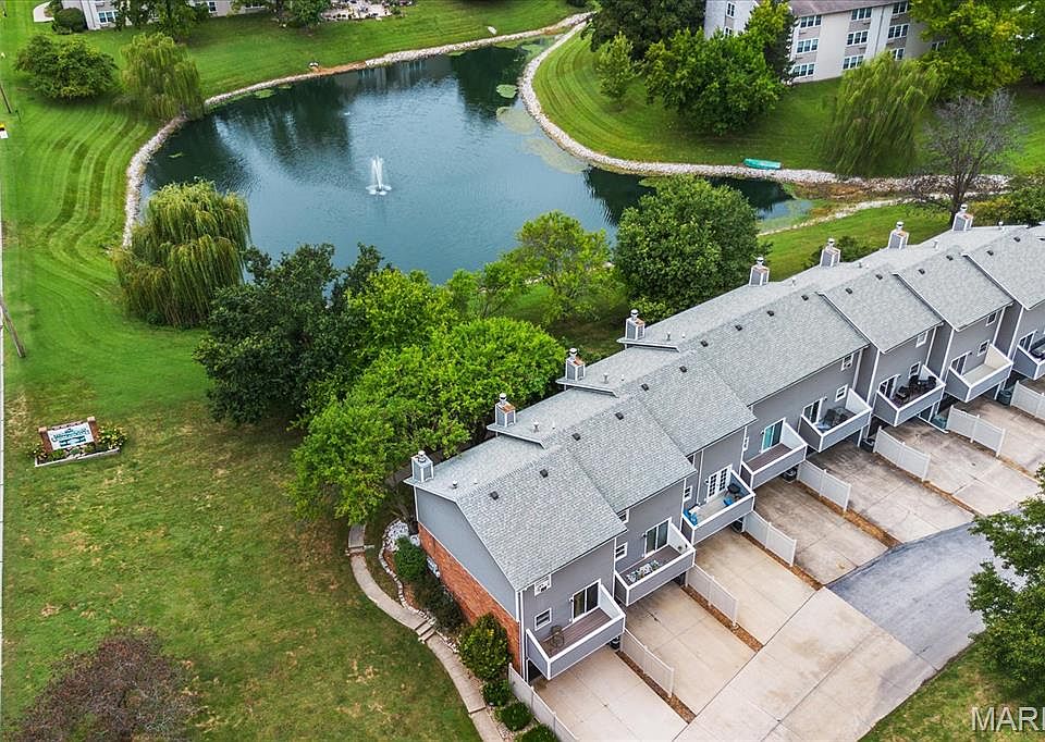 1st image of 300 Pine Lake Rd APT 1