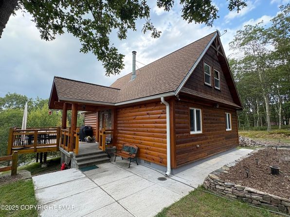 1458 N Rocky Mountain Dr