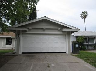 6053 Hollyhurst Way, Sacramento, CA 95823