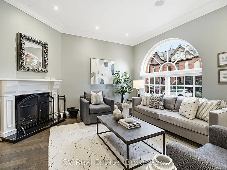 46 Bernard Ave — Photo 5