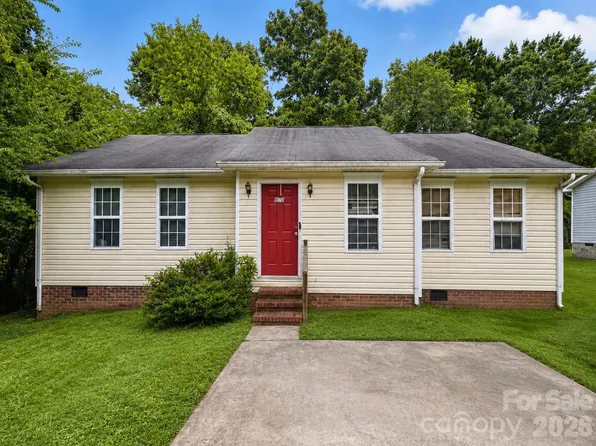 910 2nd St, Spencer, NC 28159