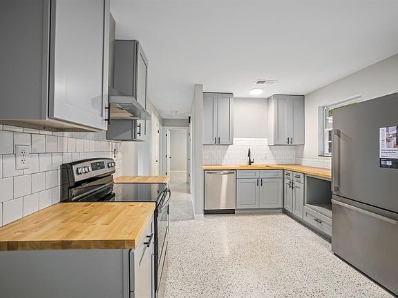 2nd image of 109 Astor St