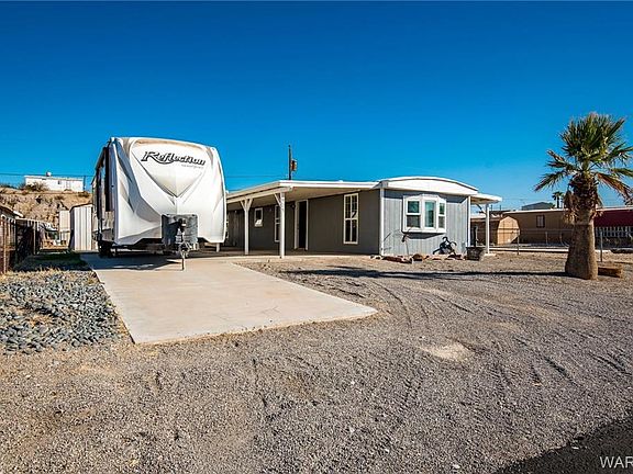 2nd image of 925 Safari Dr