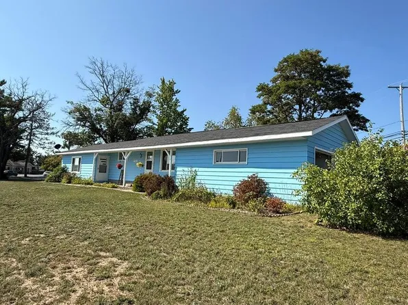 1205 E Michigan Ave, Grayling, MI 49738