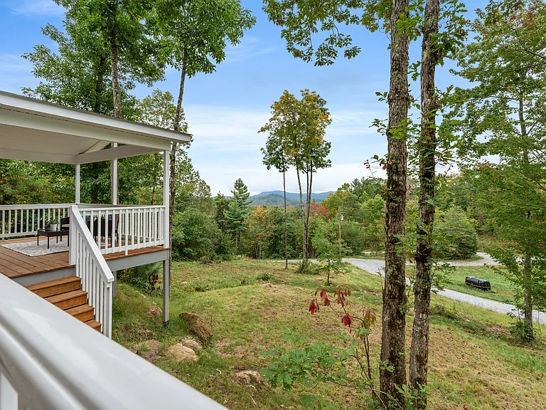 569 Ridge Crest Ln — Photo 21