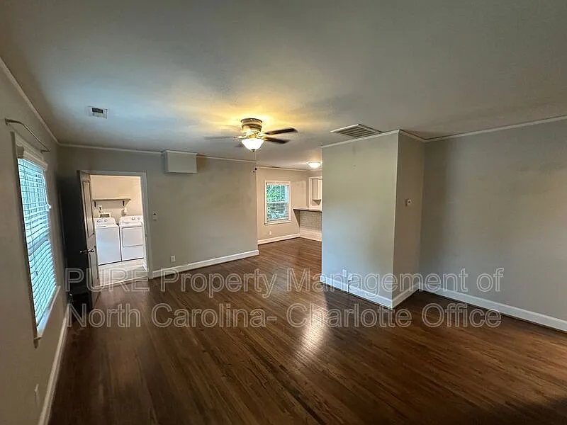3 bed, 2.0 bath, 1146 sqft, $1,829 — Photo 3