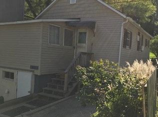 401 Riverdale Dr, Rocky river, OH