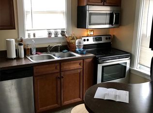 726 13th Ave APT 5, Huntington, WV 25701